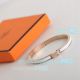 Replica Hermes Clic HH Orange & Gold Bracelet Extra-narrow Bangle (3)_th.jpg